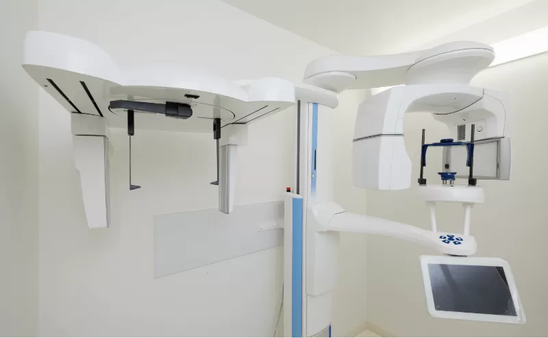 東京審美治療「ワイデンタルキュア東京」矯正治療・セラミック治療専門歯科|希望に合わせた選べる歯並び治療と嚙み合わせ・顎の位置にこだわったセラミック治療